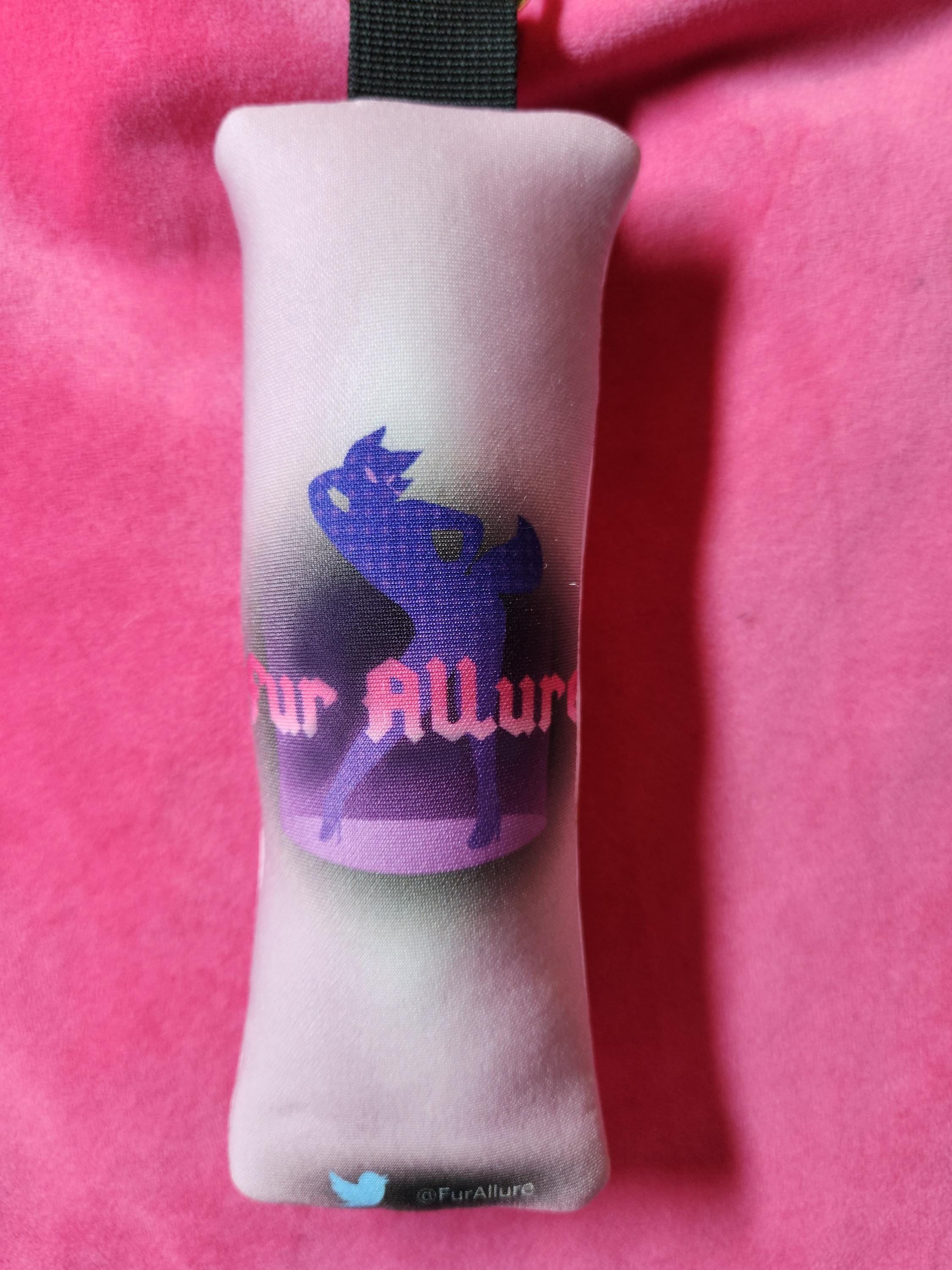 Furry MINI Dakimakura Keychain - ROGUE - Fur Allure