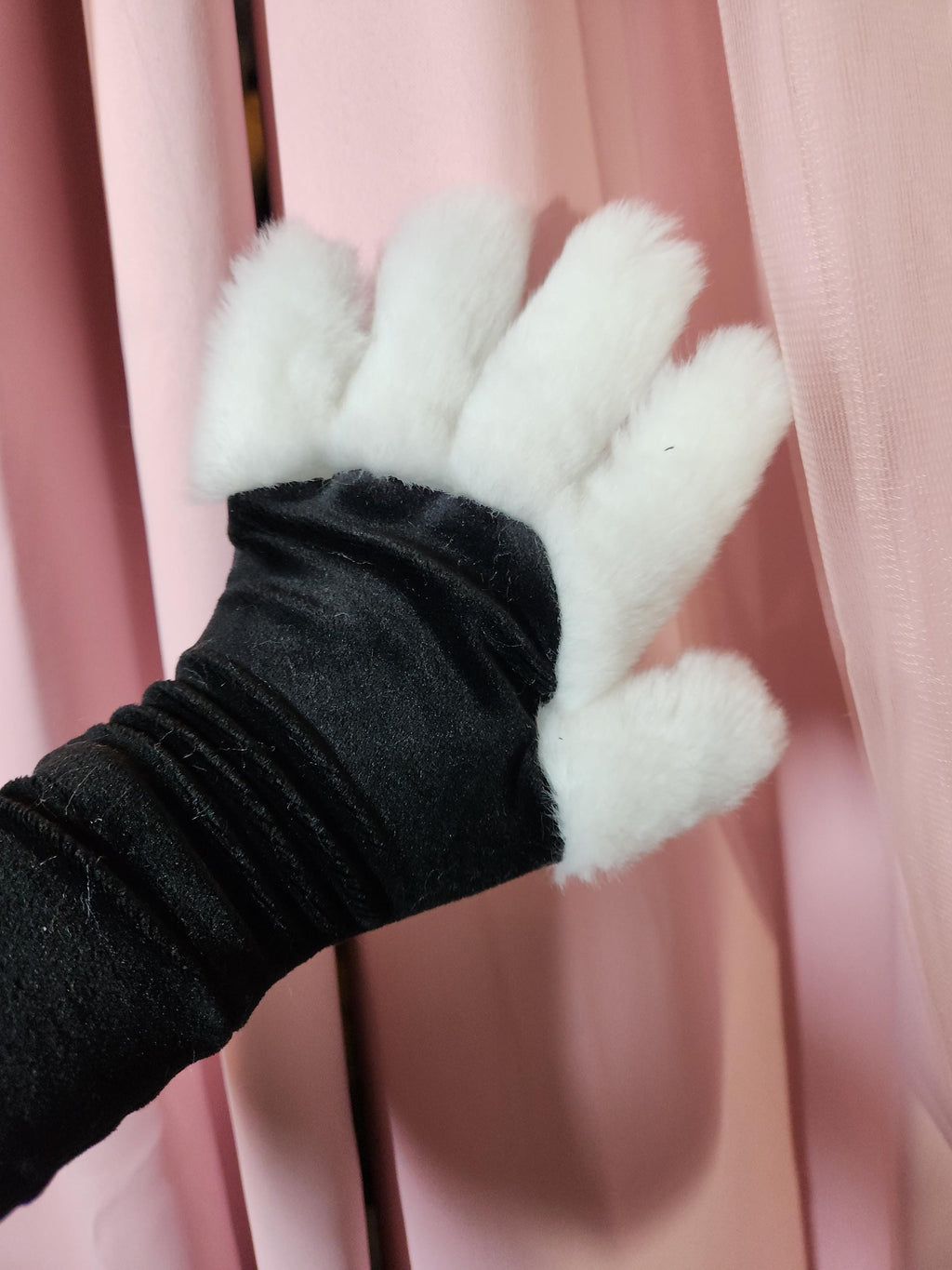 Furry Hand Paw Sleeves